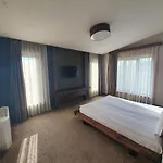 Villa Antik Garmen